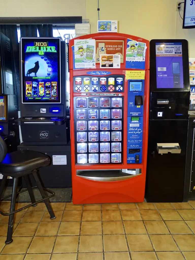 Store 44 03 1 768x1023